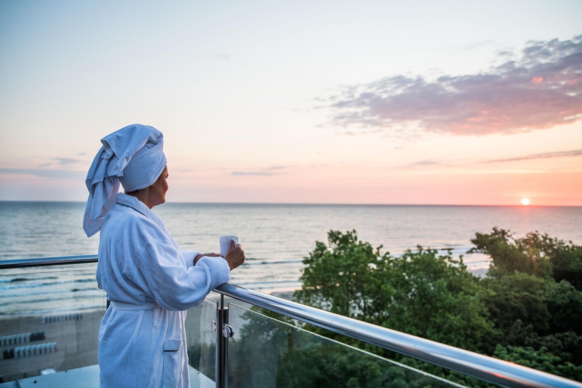 Sanatorium Uzdrowiskowe Baltyk Hotel Колобжег Екстериор снимка